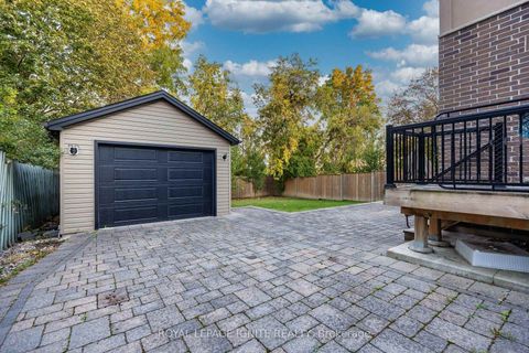 Photo 5 at 31 Jodphur Avenue, Pelmo Park W5, Toronto