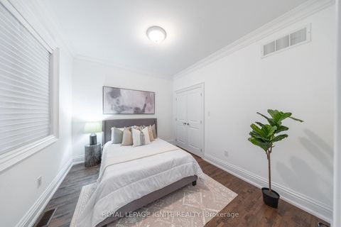 Photo 31 at 31 Jodphur Avenue, Pelmo Park W5, Toronto