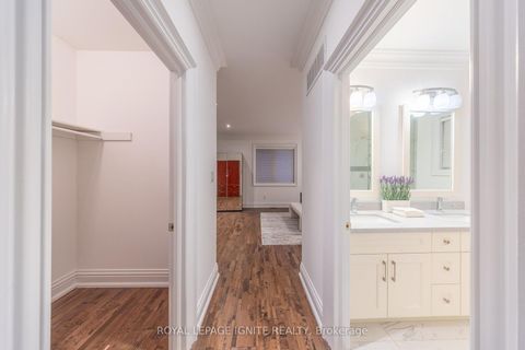 Photo 34 at 31 Jodphur Avenue, Pelmo Park W5, Toronto
