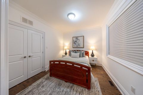 Photo 42 at 31 Jodphur Avenue, Pelmo Park W5, Toronto
