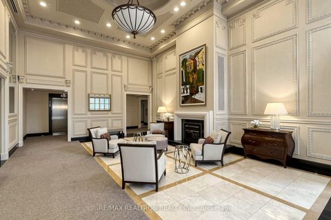 Photo 3 at 211 - 18 William Carson Crescent, Windfields, Toronto