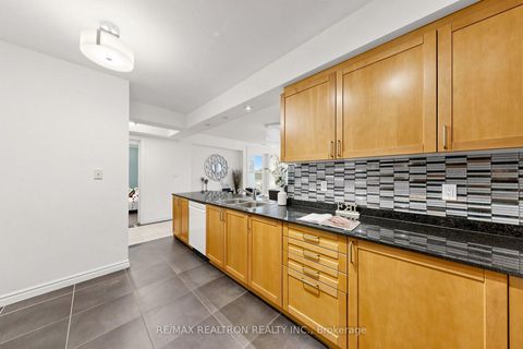 Photo 15 at 211 - 18 William Carson Crescent, Windfields, Toronto