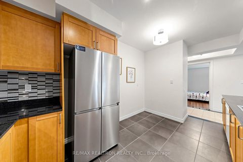 Photo 16 at 211 - 18 William Carson Crescent, Windfields, Toronto