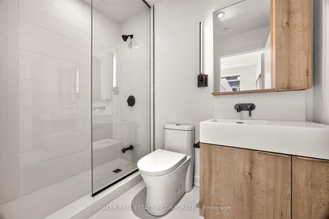 Photo 9 at 3502 - 117 Broadway Avenue, Mount Pleasant West, Toronto