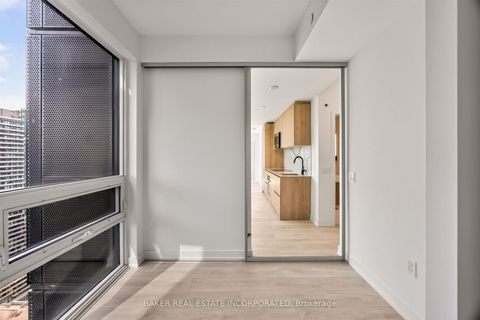 Photo 10 at 3502 - 117 Broadway Avenue, Mount Pleasant West, Toronto