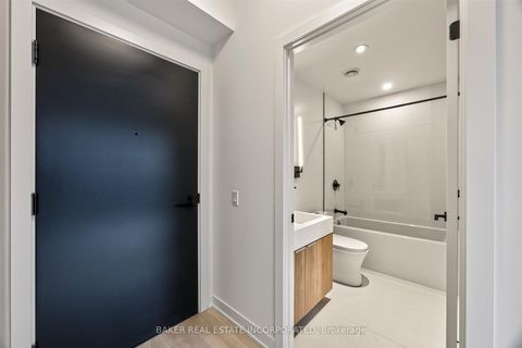Photo 8 at 2303 - 117 Broadway Avenue, Mount Pleasant West, Toronto