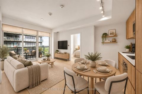 Photo 1 at 2909 - 127 Broadway Avenue, Mount Pleasant West, Toronto