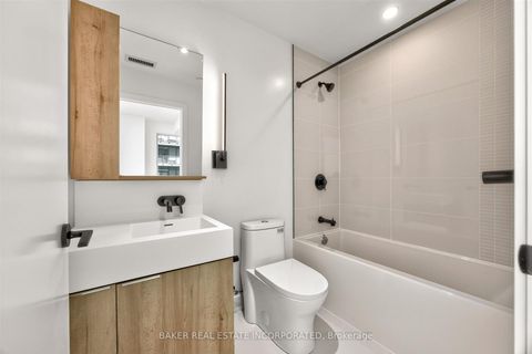 Photo 6 at 2909 - 127 Broadway Avenue, Mount Pleasant West, Toronto