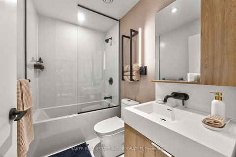 Photo 7 at 3004 - 127 Broadway Avenue, Mount Pleasant West, Toronto