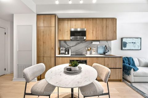 Photo 14 at 3004 - 127 Broadway Avenue, Mount Pleasant West, Toronto
