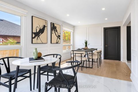 Photo 9 at 4 Simmons Crescent, Aurora Highlands, Aurora