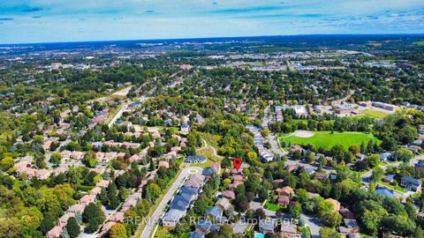 Photo 48 at 4 Simmons Crescent, Aurora Highlands, Aurora