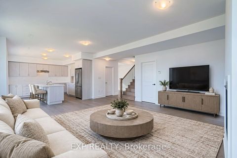 Photo 8 at 40 Lally Terrace, Rural Barrie Southeast, Barrie