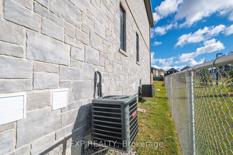 Photo 34 at 40 Lally Terrace, Rural Barrie Southeast, Barrie
