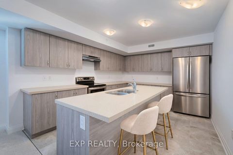 Photo 38 at 40 Lally Terrace, Rural Barrie Southeast, Barrie