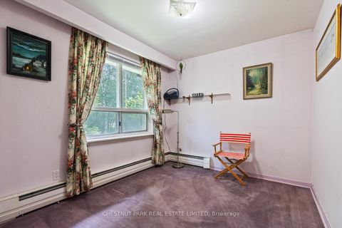 Photo 17 at 2 Gallacher Avenue, Oak Ridges, Richmond Hill