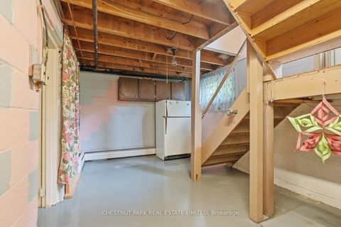 Photo 19 at 2 Gallacher Avenue, Oak Ridges, Richmond Hill