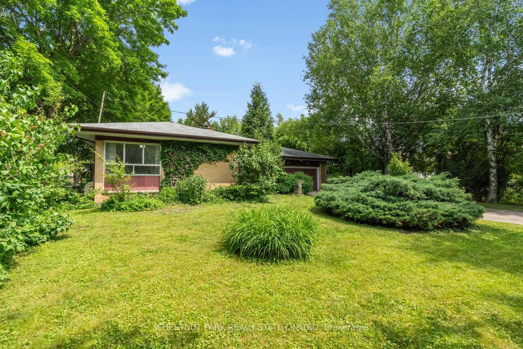 2 Gallacher Avenue, Oak Ridges, Richmond Hill photo number 2