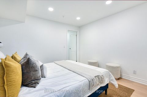 Photo 16 at 399 Perth Avenue, Junction, Toronto