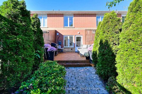 Photo 20 at 399 Perth Avenue, Junction, Toronto