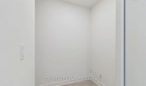 Photo 9 at 2007 - 33 Helendale Avenue, Eglinton, Toronto