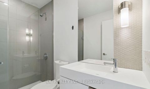 Photo 21 at 2007 - 33 Helendale Avenue, Eglinton, Toronto
