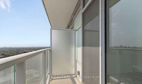 Photo 24 at 2007 - 33 Helendale Avenue, Eglinton, Toronto