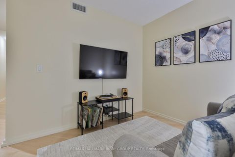Photo 24 at 1911 - 208 Queens Quay W, Waterfront Communities C1, Toronto