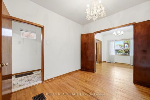 Photo 9 at 44 Conway Avenue, Oakwood Village, Toronto
