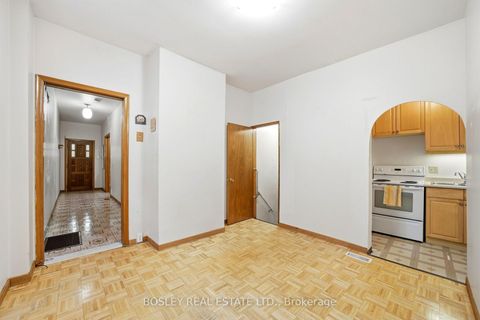 Photo 12 at 44 Conway Avenue, Oakwood Village, Toronto