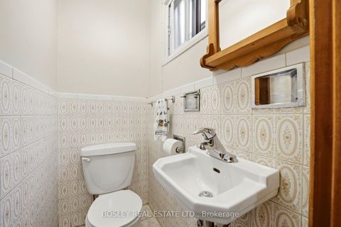 Photo 22 at 44 Conway Avenue, Oakwood Village, Toronto
