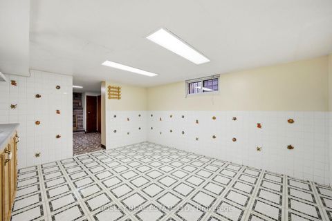 Photo 27 at 44 Conway Avenue, Oakwood Village, Toronto