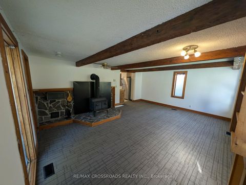 Photo 2 at 261 Lakeview Boulevard, Keswick South, Georgina