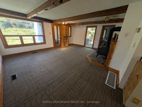 Photo 5 at 261 Lakeview Boulevard, Keswick South, Georgina