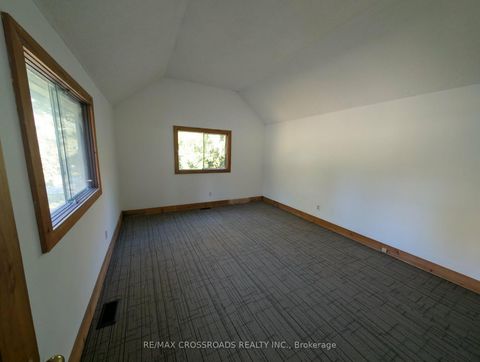 Photo 9 at 261 Lakeview Boulevard, Keswick South, Georgina