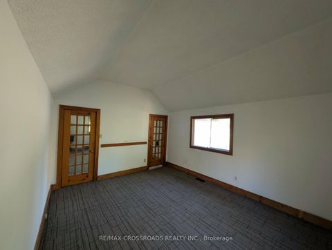Photo 10 at 261 Lakeview Boulevard, Keswick South, Georgina