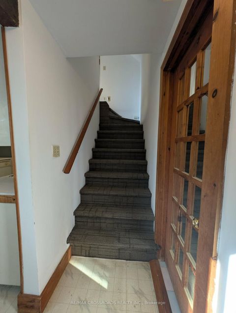 Photo 16 at 261 Lakeview Boulevard, Keswick South, Georgina