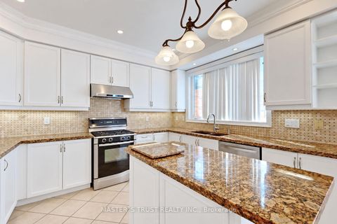 Photo 8 at 66 Chaya Sara Gardens, Patterson, Vaughan
