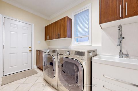 Photo 14 at 66 Chaya Sara Gardens, Patterson, Vaughan