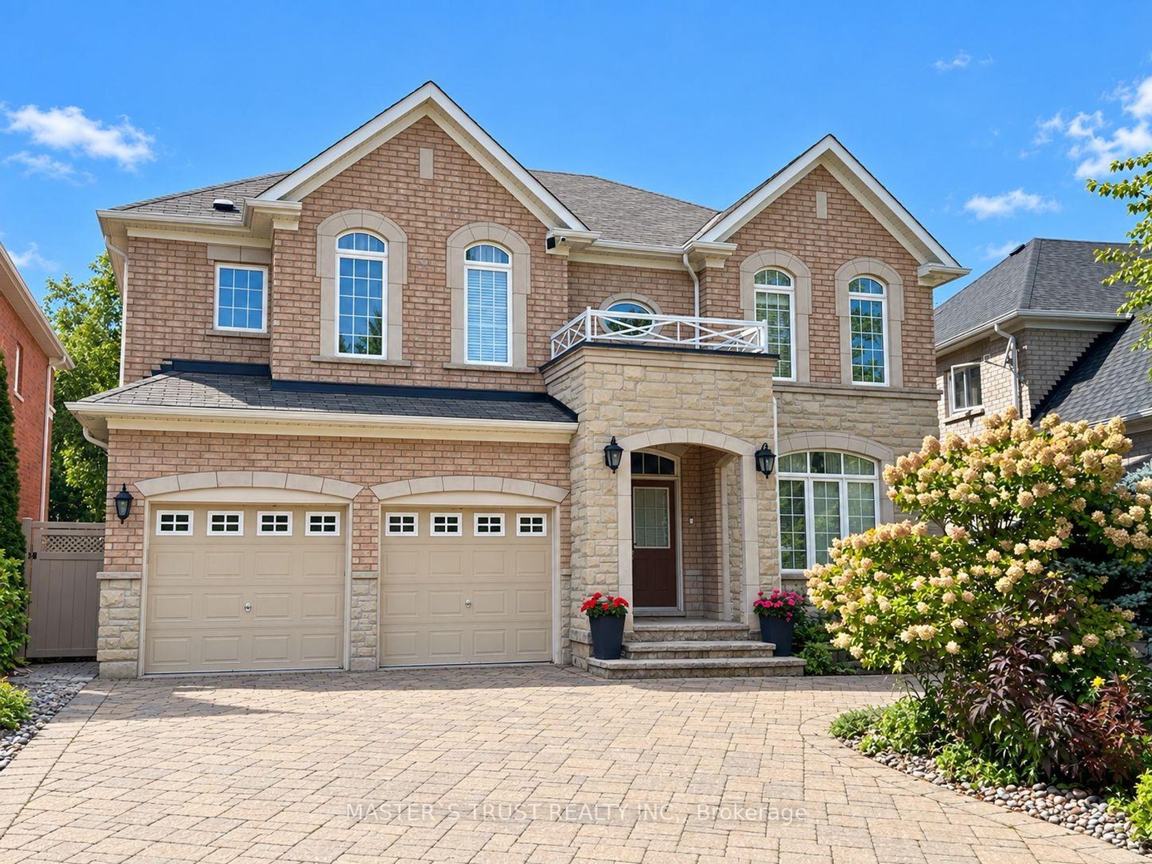 66 Chaya Sara Gardens, Patterson, Vaughan photo number 2