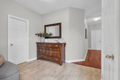 Photo 2 at 27 Max Avenue, Painswick South, Barrie