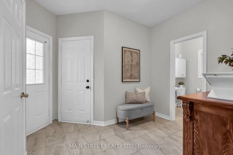 Photo 3 at 27 Max Avenue, Painswick South, Barrie