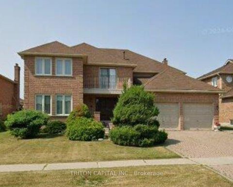 Photo 0 at 30 Columbus Avenue, East Woodbridge, Vaughan