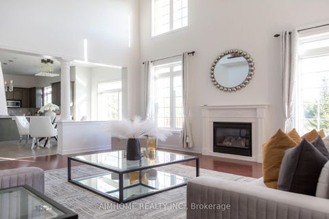Photo 17 at 11 Alpaca Drive, Jefferson, Richmond Hill