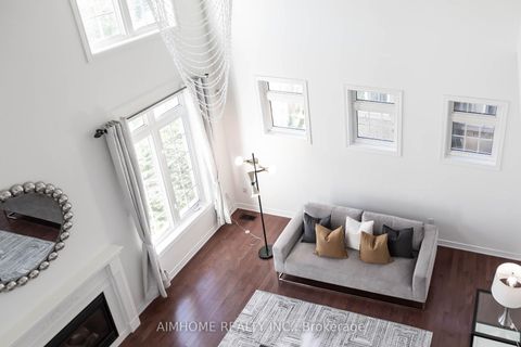 Photo 19 at 11 Alpaca Drive, Jefferson, Richmond Hill