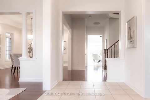 Photo 21 at 11 Alpaca Drive, Jefferson, Richmond Hill