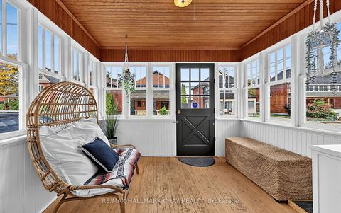 Photo 3 at 43 Brock Street, Sanford, Barrie