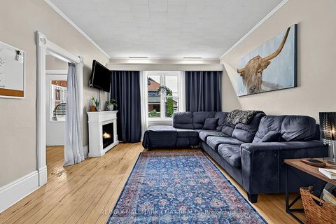 Photo 5 at 43 Brock Street, Sanford, Barrie