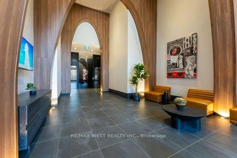 Photo 4 at 1207 - 270 Dufferin Street W, South Parkdale, Toronto