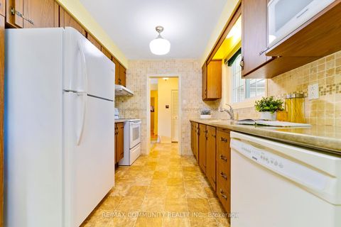Photo 15 at 30 Bridlington Street, Woburn, Toronto